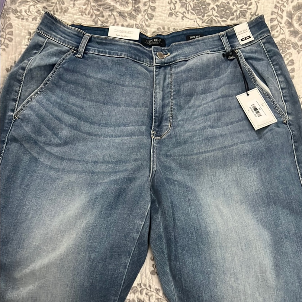 Judy Blue Wide Leg Jeans new with tags 20w